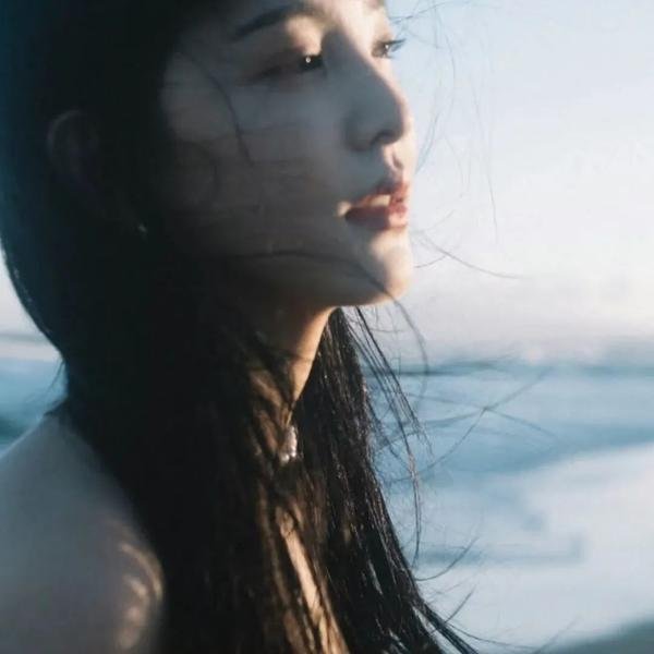 黑玫瑰公寓
